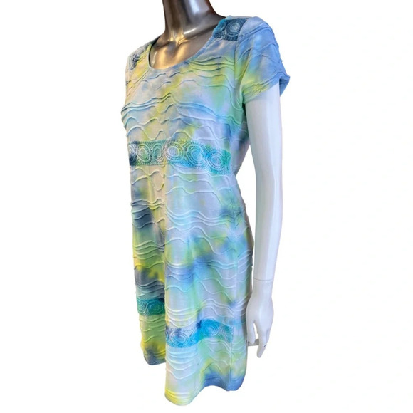 🛍️3/$40 Hand Dyed Short Sleeve
Fitted Dress White Blue Green Size 6 - Picture 3 of 7